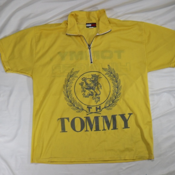 TOMMY HILFIGER Crested Gold Mesh Half Zip Jersey - Picture 6 of 7
